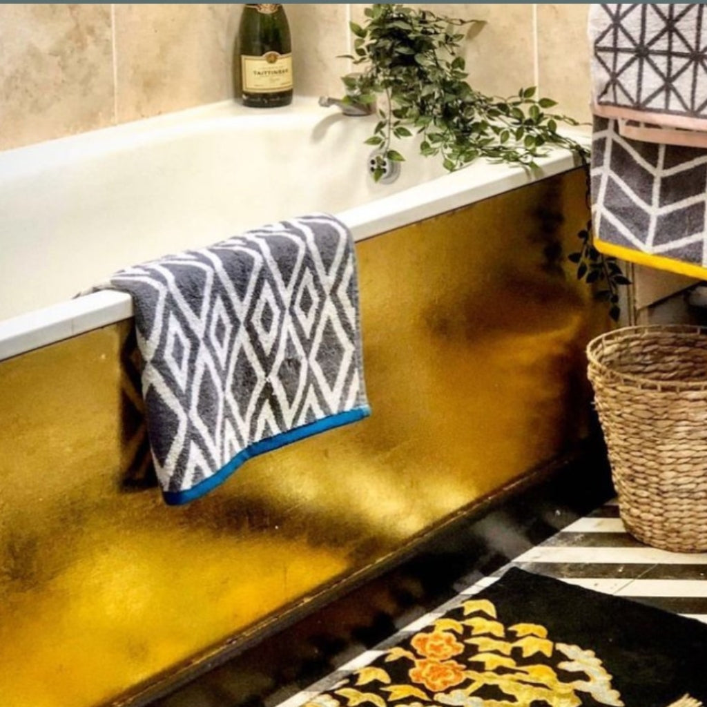 beautiful gold gilded bathtub