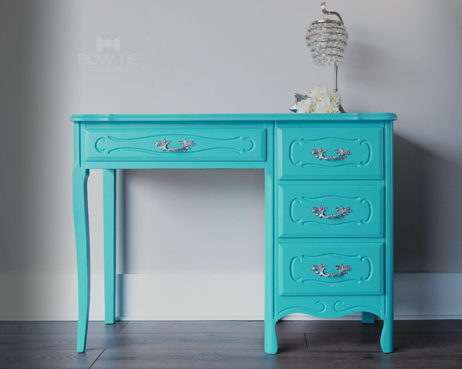 Dixie Belle Chalk Mineral Paint - Pure Ocean