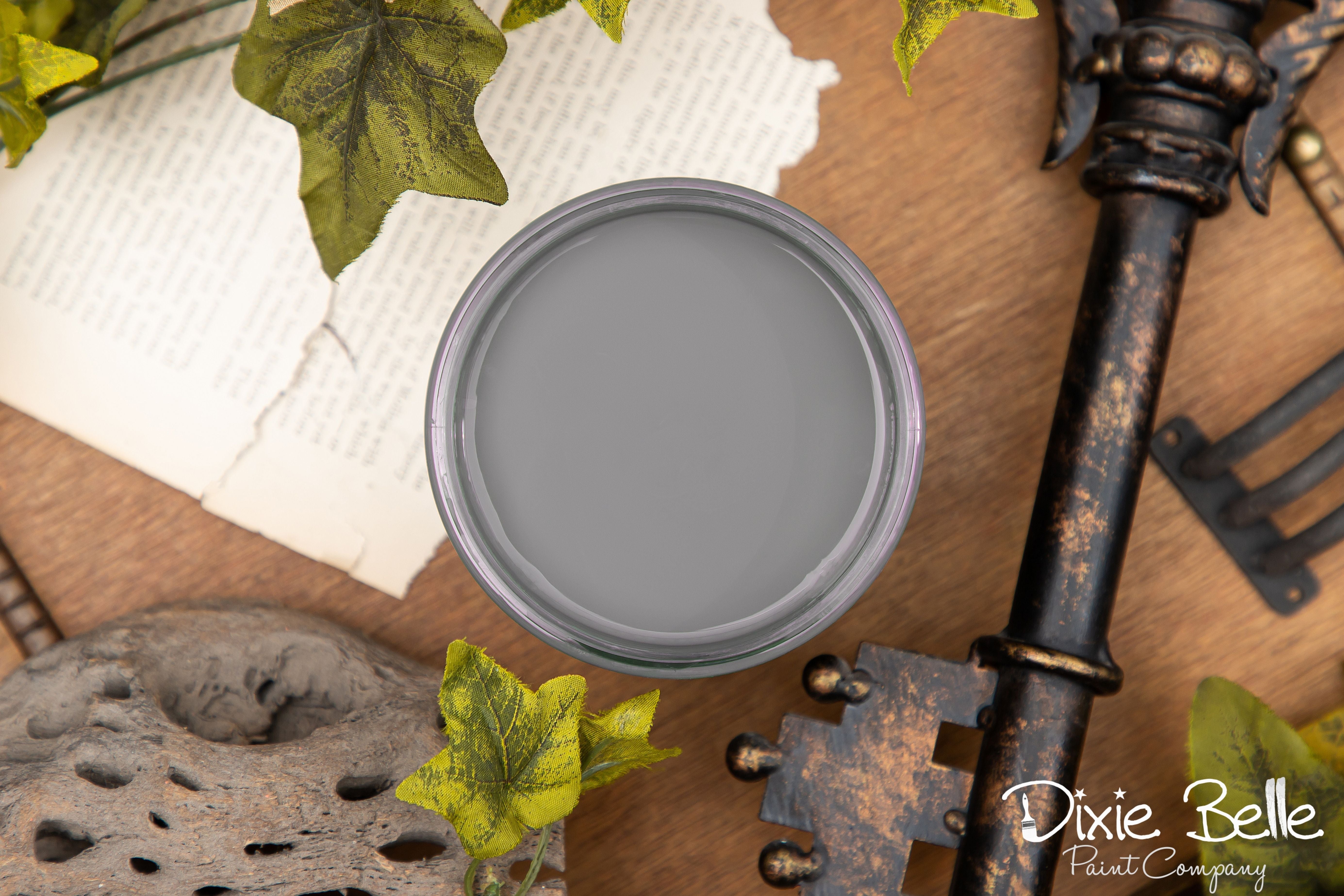 Dixie Belle Chalk Mineral Paint - Hurricane Gray