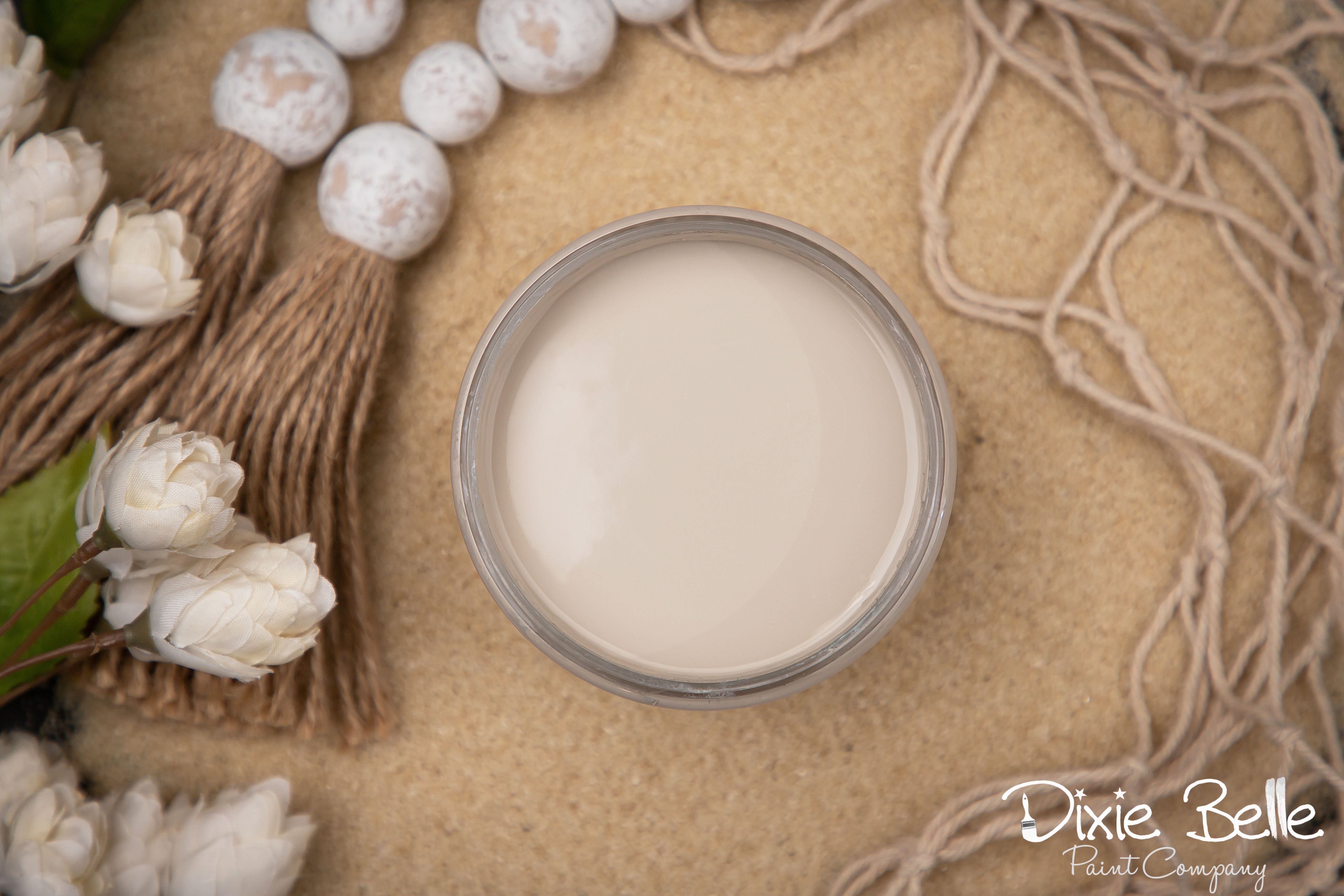 Dixie Belle Chalk Mineral Paint - Sand Bar