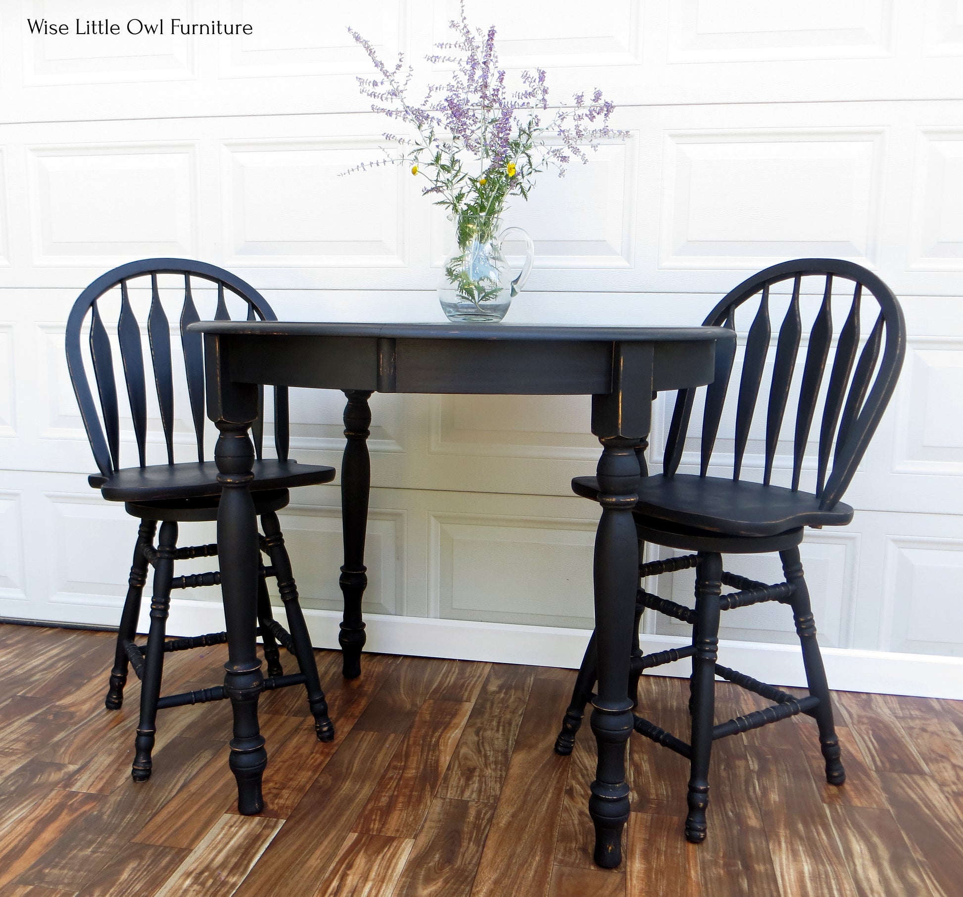 table and chairs covered in dark black Caviar Dixie Belle Chalk Paint